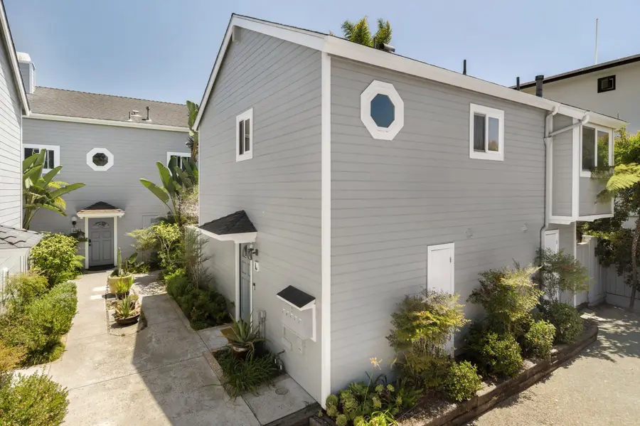 423 W Montecito Street #D, Santa Barbara, CA 93101 - #3