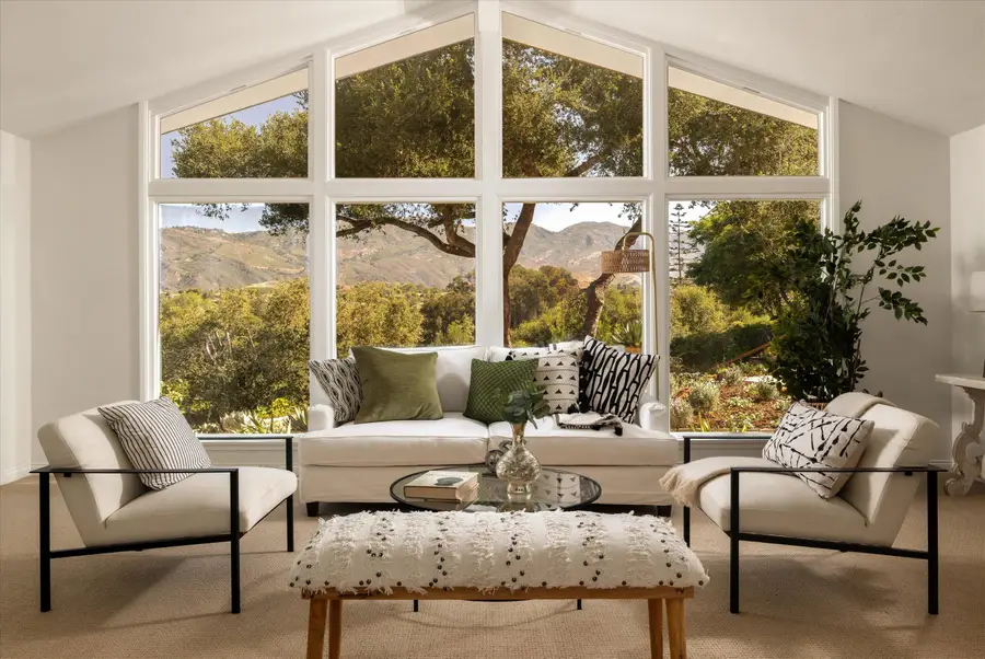 360 Pebble Hill Drive, Santa Barbara, CA 93111 - #2