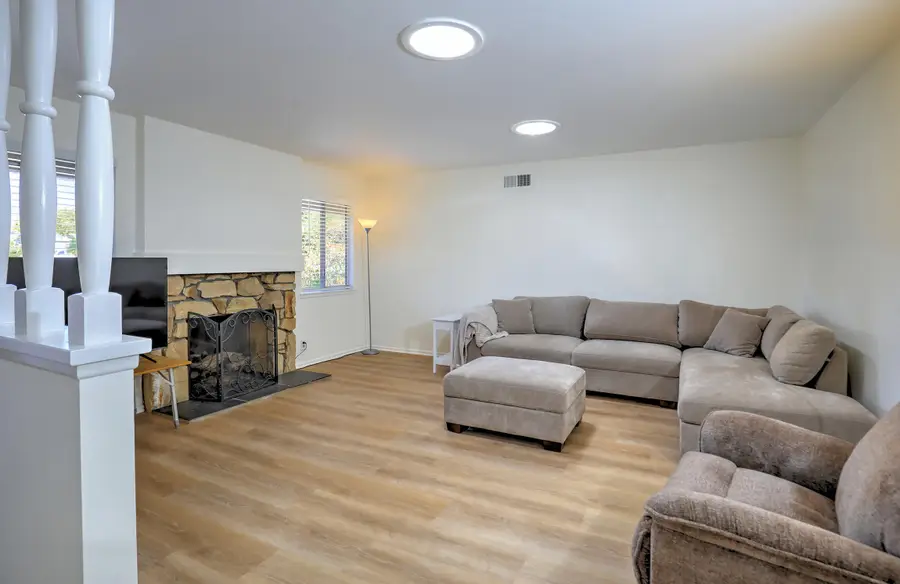 252 Coronado Drive, Goleta, CA 93117 - #3