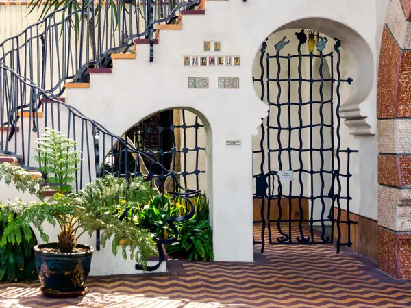 531 Chapala Street #Unit A, SANTA BARBARA, CA 93101