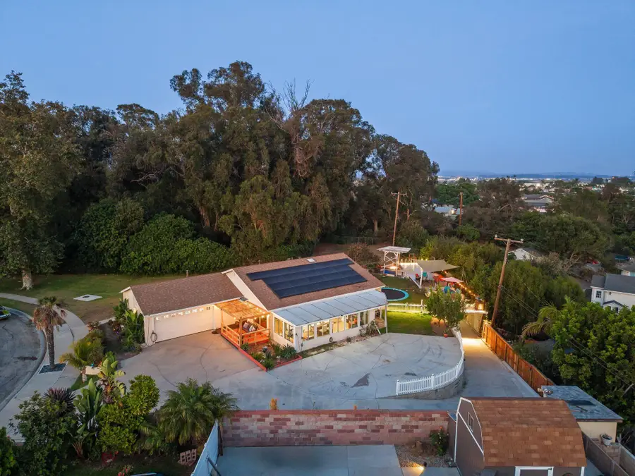 6994 Swan Street, San Buenaventura Ventura, CA 93003 - #2