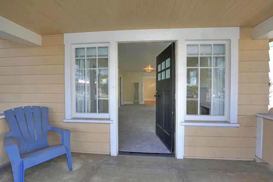 4869 Carpinteria Avenue, Carpinteria, CA 93013 - Image #3