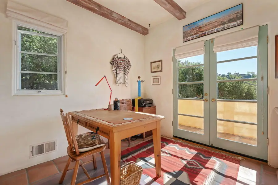 718 Las Canoas Place, Santa Barbara, CA 93105 - Image #3