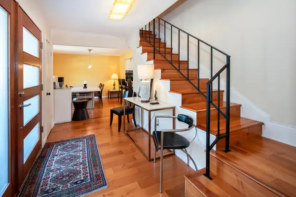 885 N Patterson Avenue, SANTA BARBARA, CA 93111