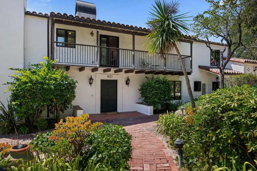 1021 Las Alturas Road, Santa Barbara, CA 93103 - #2