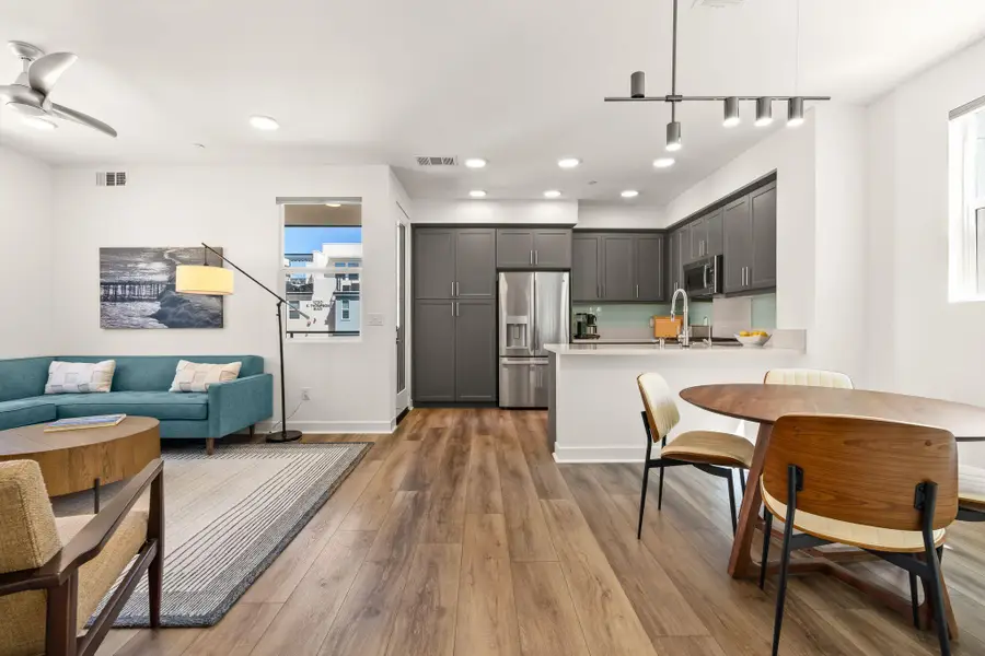 1276 E Thompson Boulevard #Unit 101, San Buenaventura Ventura, CA 93001 - #3