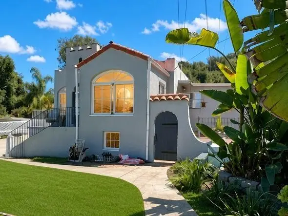 909 W Anapamu Street, Santa Barbara, CA 93101 - #2
