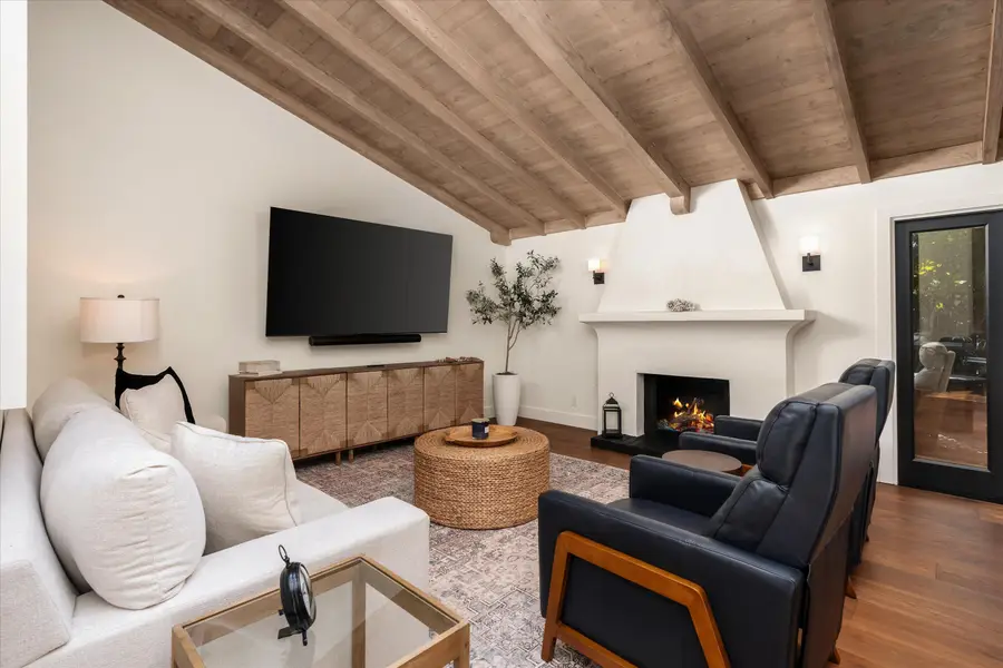 643 Avenida Pequena, Santa Barbara, CA 93111 - #3