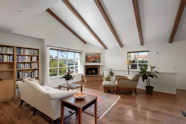 1809 Cliff Drive #Apt 1, SANTA BARBARA, CA 93109