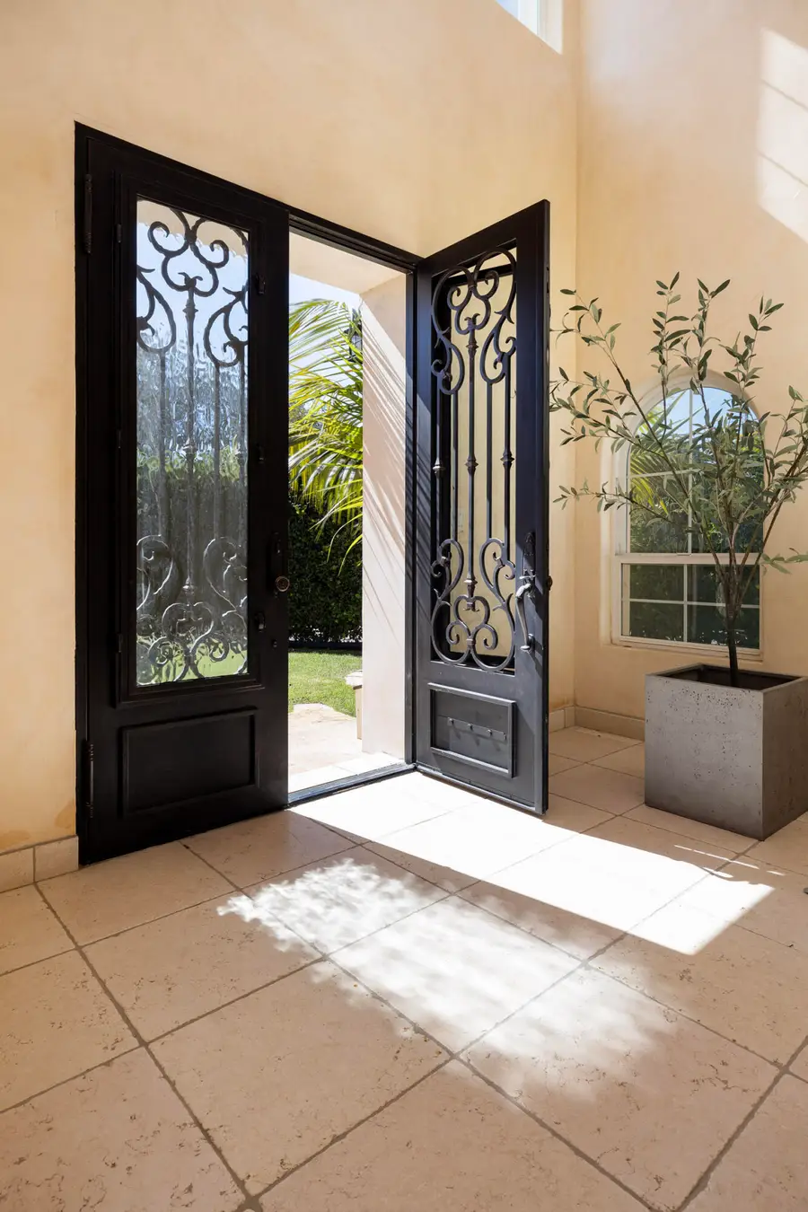 39 Tinker Way, Santa Barbara, CA 93101 - #3