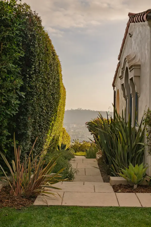11 Pueblo Vista Road, SANTA BARBARA, CA 93103