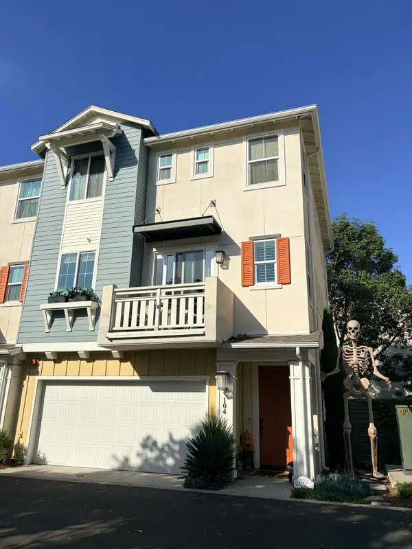 570 Bolinas Way #Unit 104, GOLETA, CA 93117