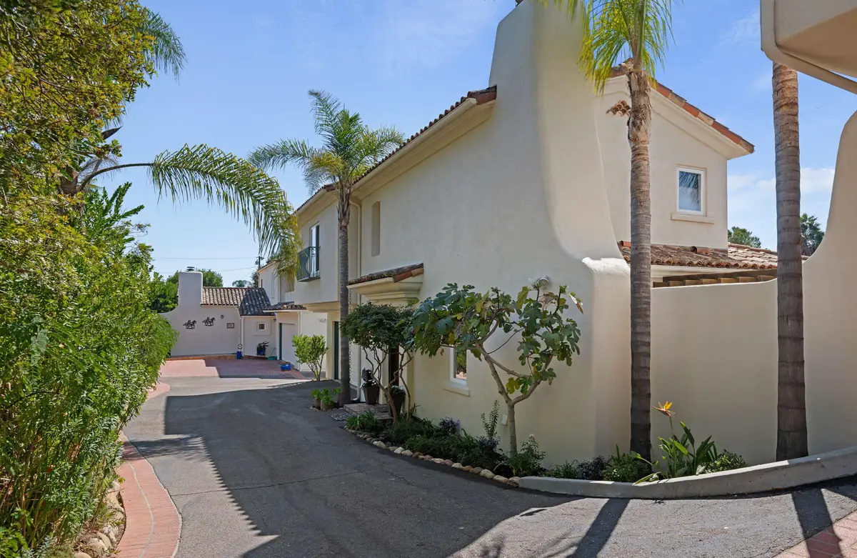 1010 E De La Guerra Street # A, Santa Barbara, CA 93103 - #1