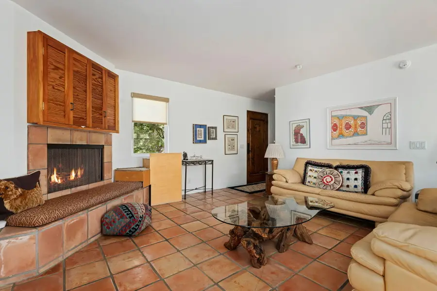 1010 E De La Guerra Street # A, Santa Barbara, CA 93103 - #3