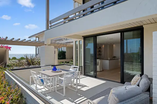 1309 Plaza Pacifica, SANTA BARBARA, CA 93108