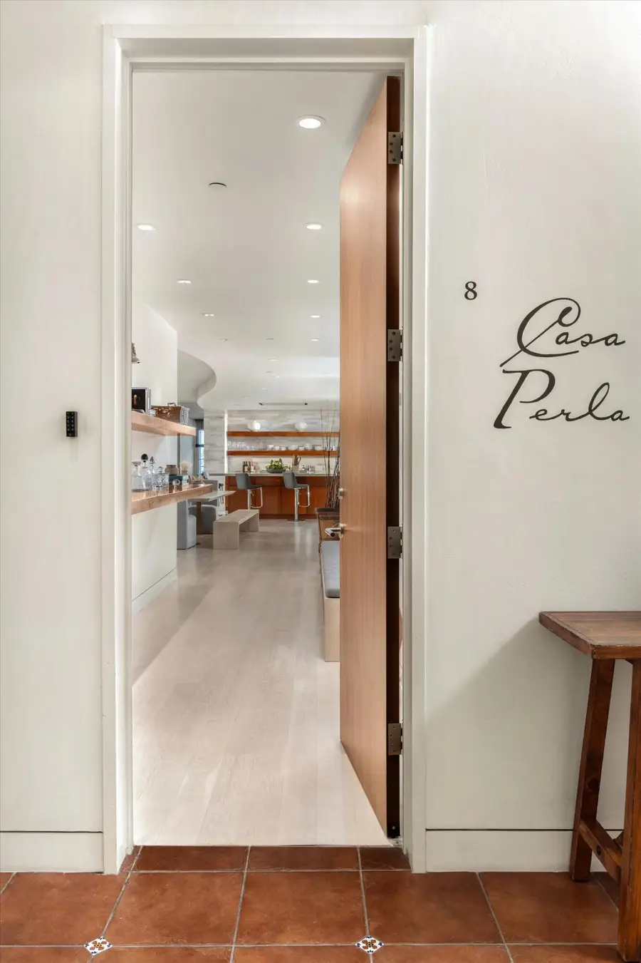 618 Anacapa Street #Apt 8, Santa Barbara, CA 93101 - #3