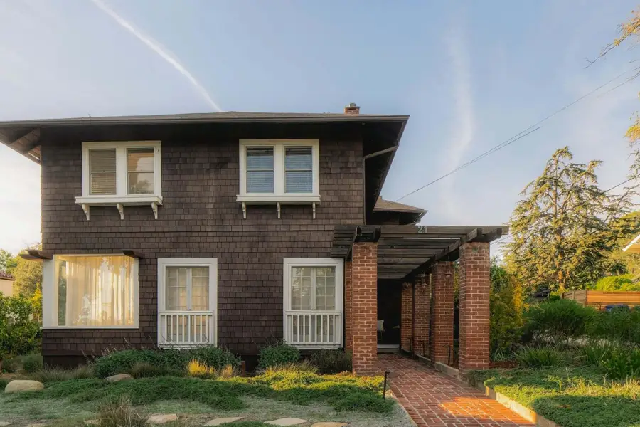 21 E Mission Street, Santa Barbara, CA 93101 - #3