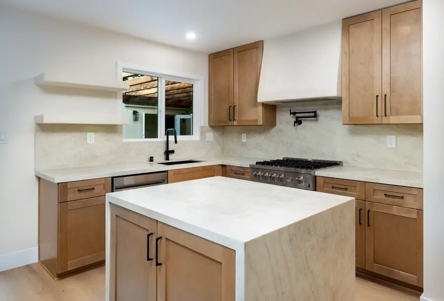 341 Cooper Road, Santa Barbara, CA 93109 - #3