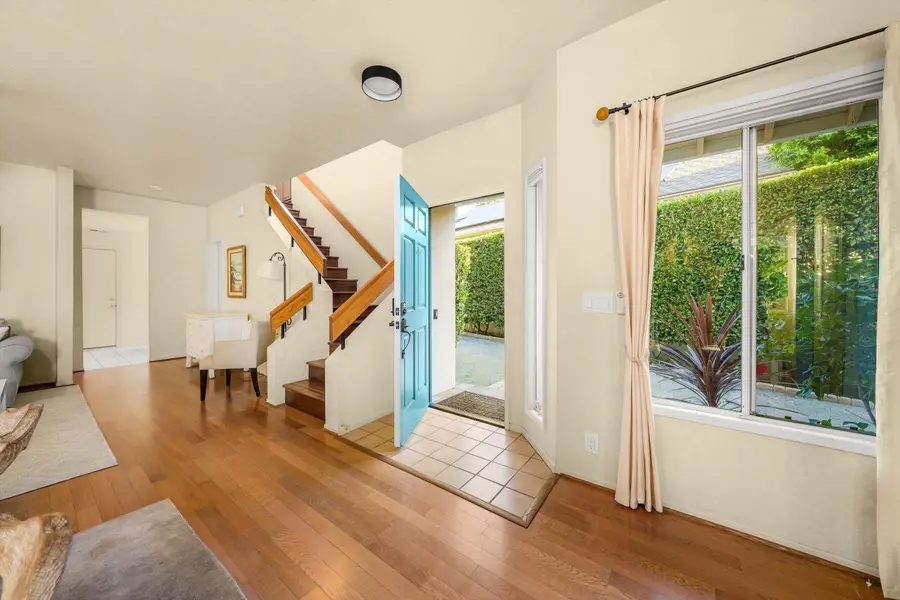 925 W Victoria Street, Santa Barbara, CA 93101 - #3