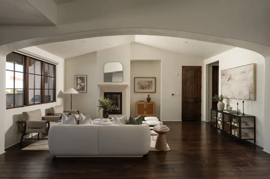 105 W De La Guerra Street #F2, Santa Barbara, CA 93101 - Image #2