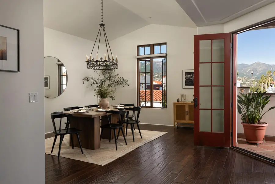 105 W De La Guerra Street #F2, Santa Barbara, CA 93101 - Image #3