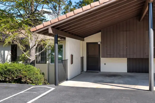 946 Miramonte Drive #Apt 3, SANTA BARBARA, CA 93109