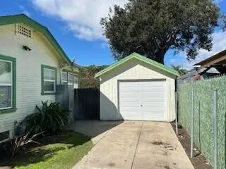 911 E Yanonali Street, Santa Barbara, CA 93103 - #2