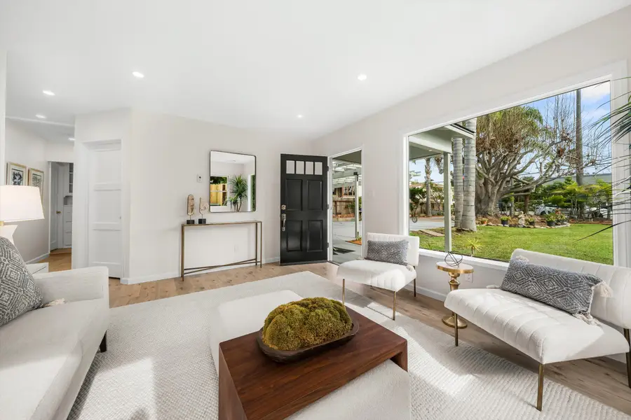 855 Walnut Avenue, Carpinteria, CA 93013 - #3