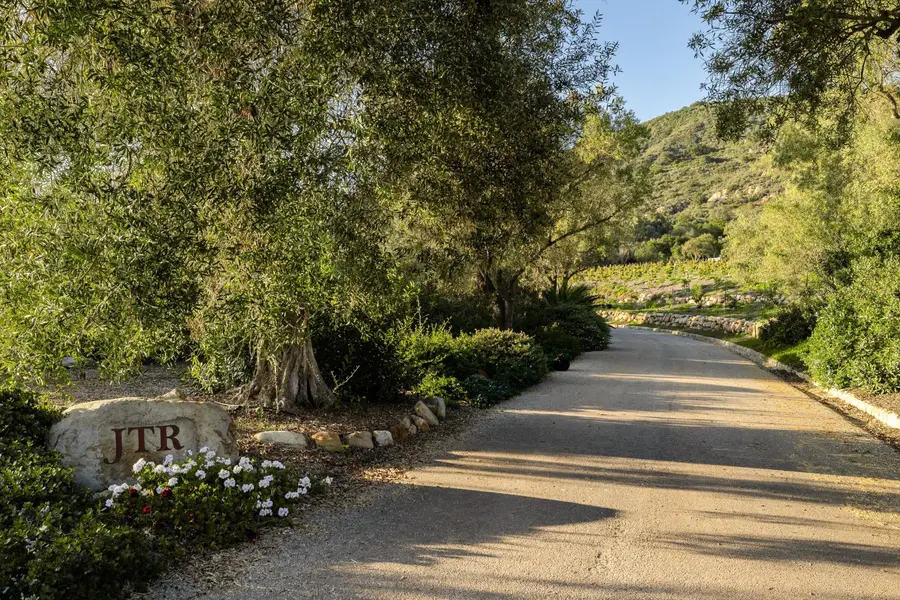 1915 Monte Alegre Drive, Carpinteria, CA 93013 - #3