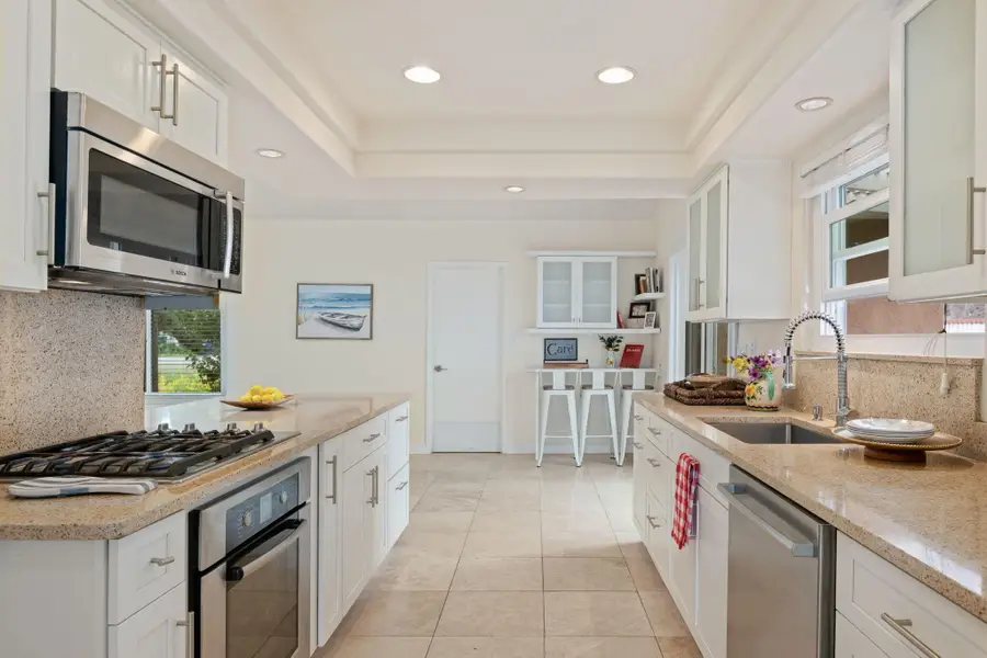 665 Shaw Street, Los Alamos, CA 93440 - #2