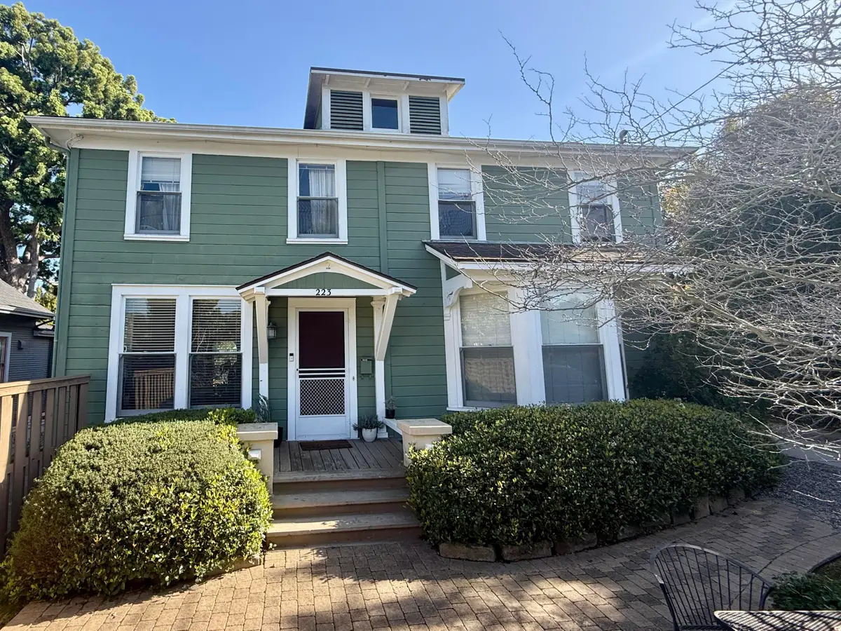 223-225 W Arrellaga Street, Santa Barbara, CA 93101 - #1