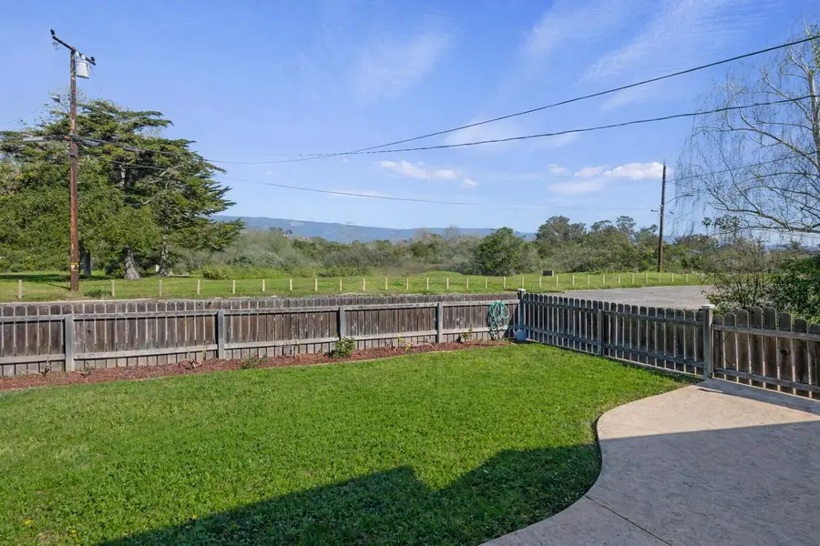 6877 Fortuna Road, Goleta, CA 93117 - #3