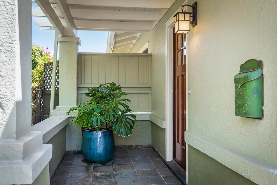 536 E Sola Street, Santa Barbara, CA 93103 - #3