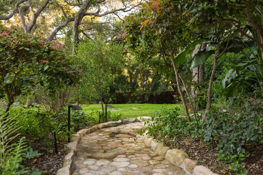 2135 Veloz Drive, Montecito, CA 93108 - #3