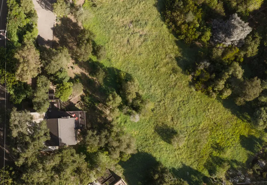 1512 Hillcrest Road, Santa Barbara, CA 93103 - #3