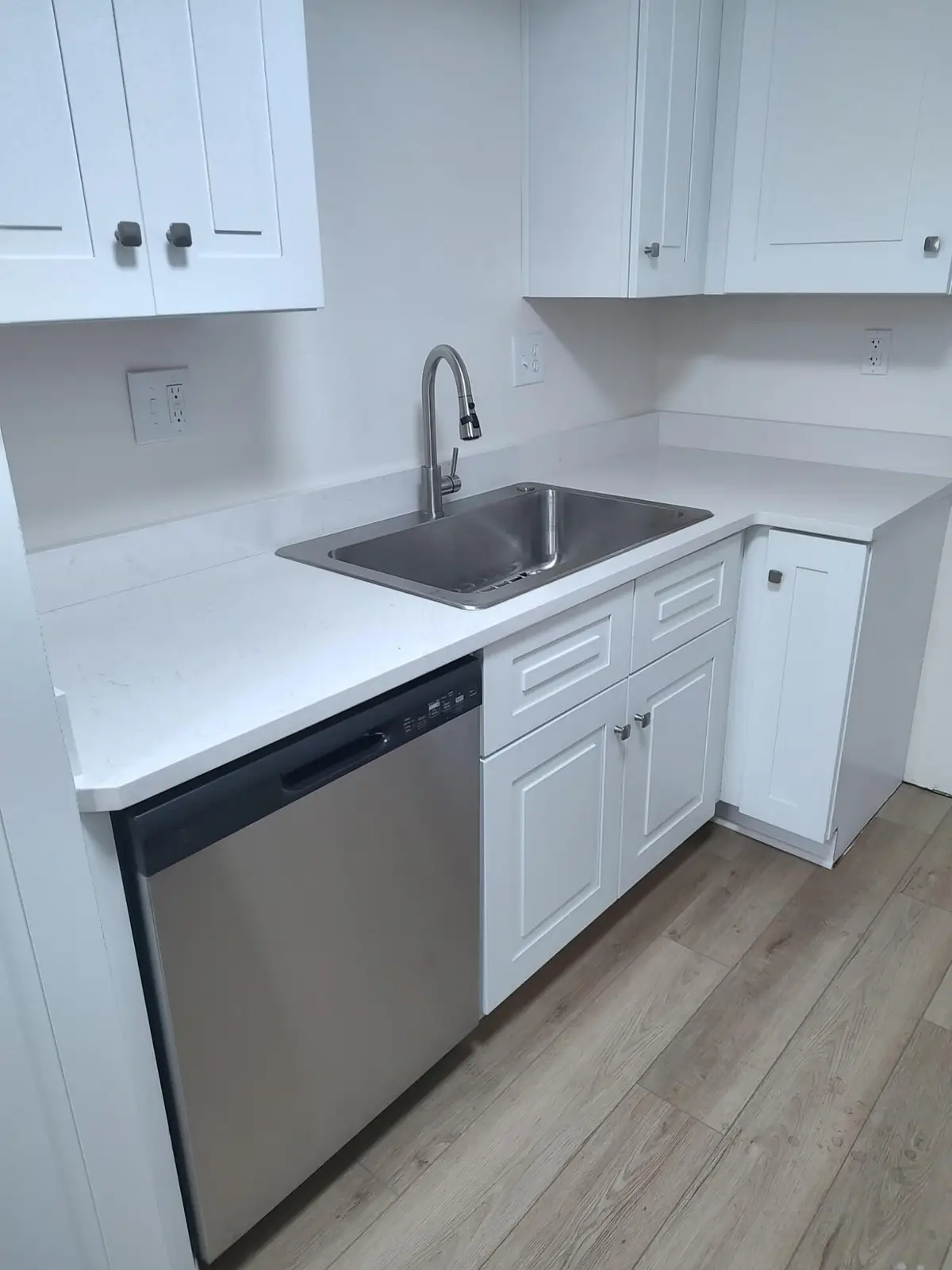 313 Northgate Drive #Apt D, Goleta, CA 93117 - #1