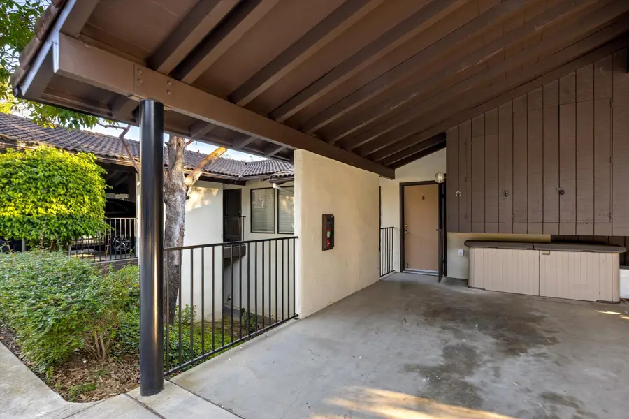 850 Highland Drive #Apt 6, Santa Barbara, CA 93109 - #3