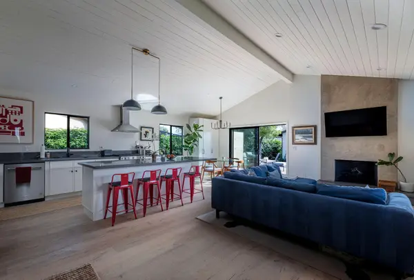 711 Eucalyptus Avenue, SANTA BARBARA, CA 93101