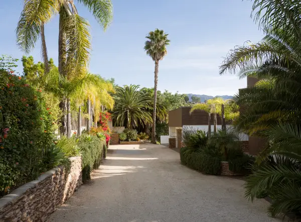 1776 Eucalyptus Hill Road, SANTA BARBARA, CA 93103