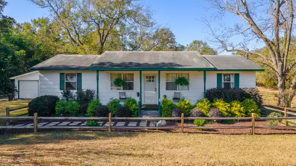 1225 Davis Bridge Rd, Williston, SC 29853