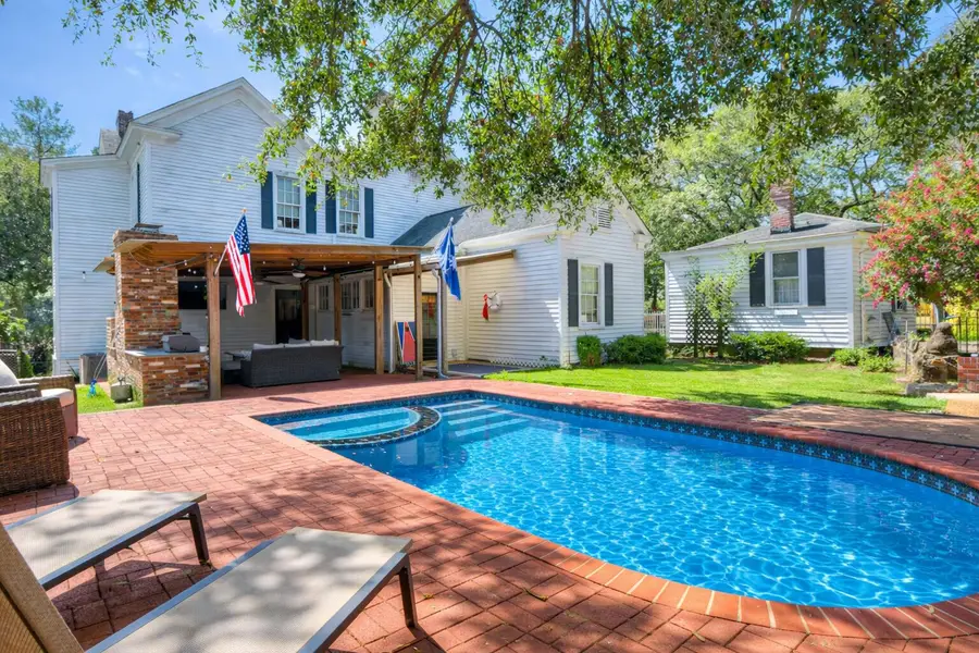 424 Barnwell Avenue Nw, Aiken, SC 29801 - #2