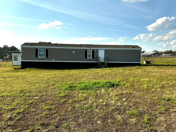 1929 New Holland Road, Wagener, SC 29164