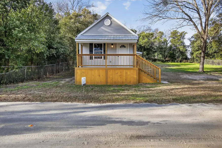 224 Alley Street, Gloverville, SC 29828 - #3