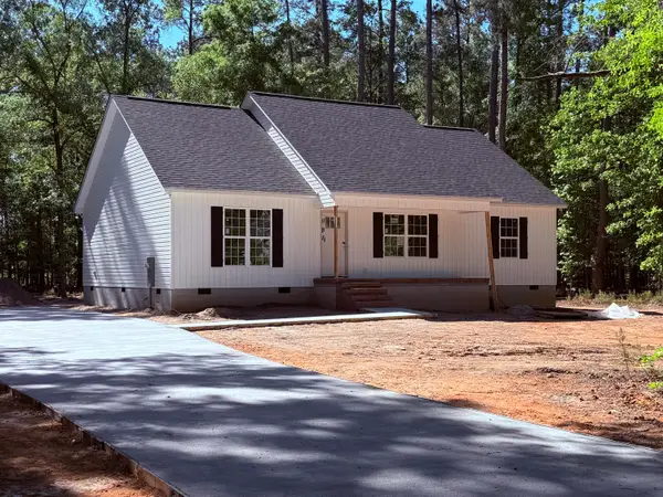 73 Hickory Street, Barnwell, SC 29812
