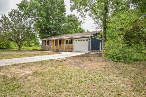 1909 Agnew Road, Starr, SC 29684