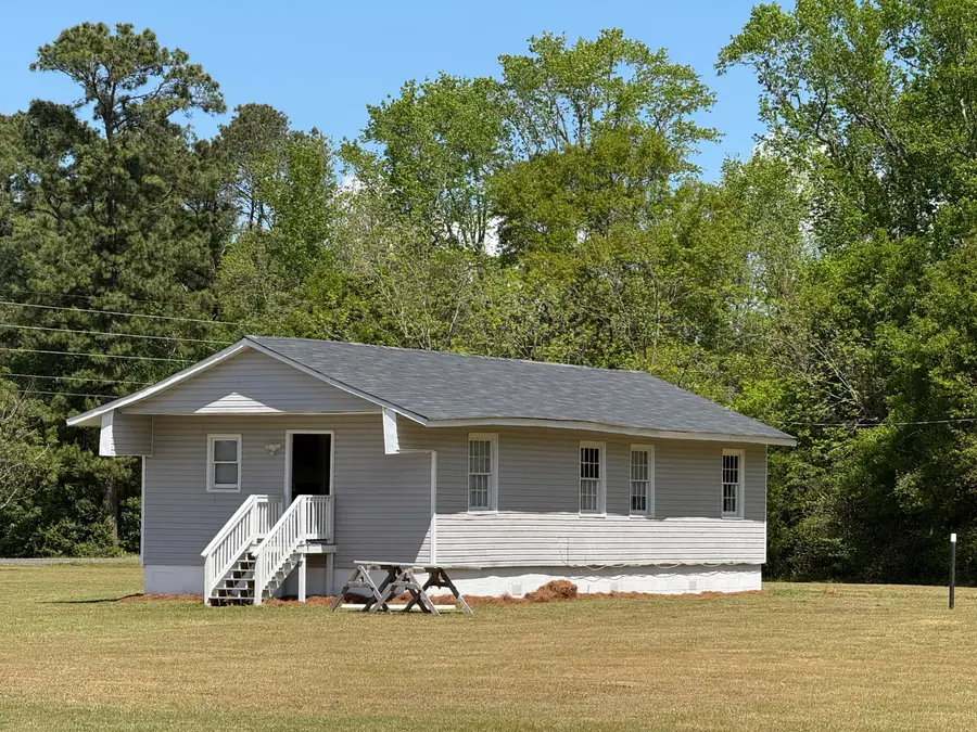 8365 Silver Road, Manning, SC 29102 - #2