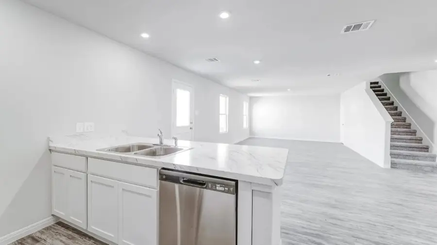 662 Juniper Street, Edgefield, SC 29824 - #2