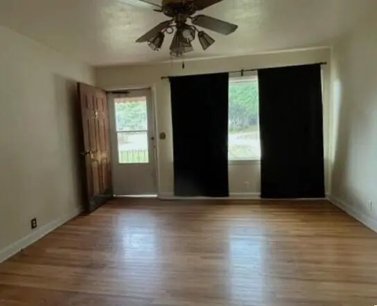 172 Virginia Avenue, Barnwell, SC 29812 - #2