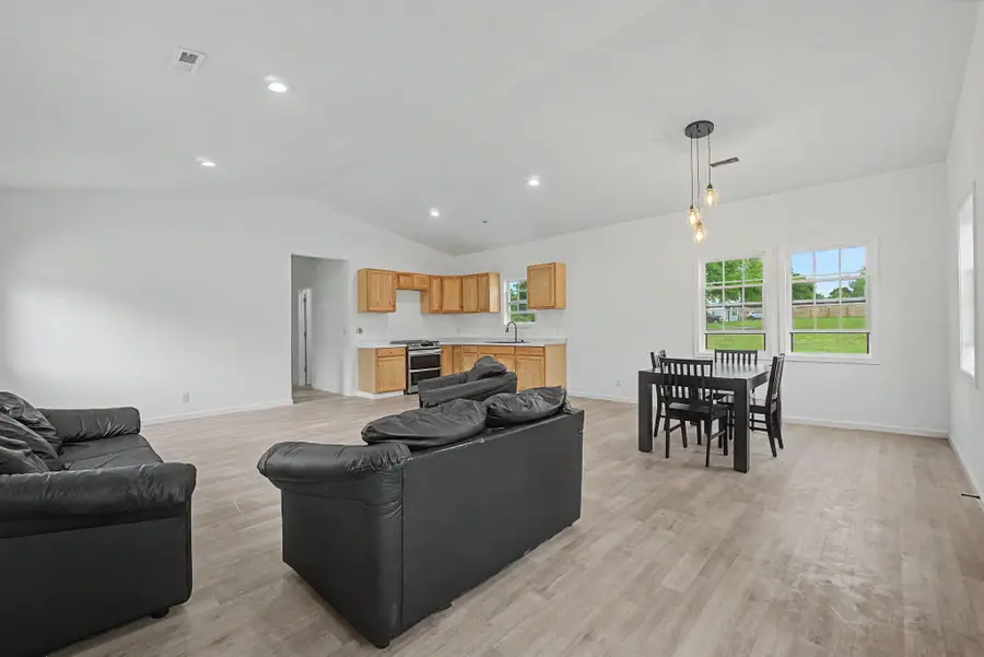 203 Sanders Street, Bamberg, SC 29003 - #3