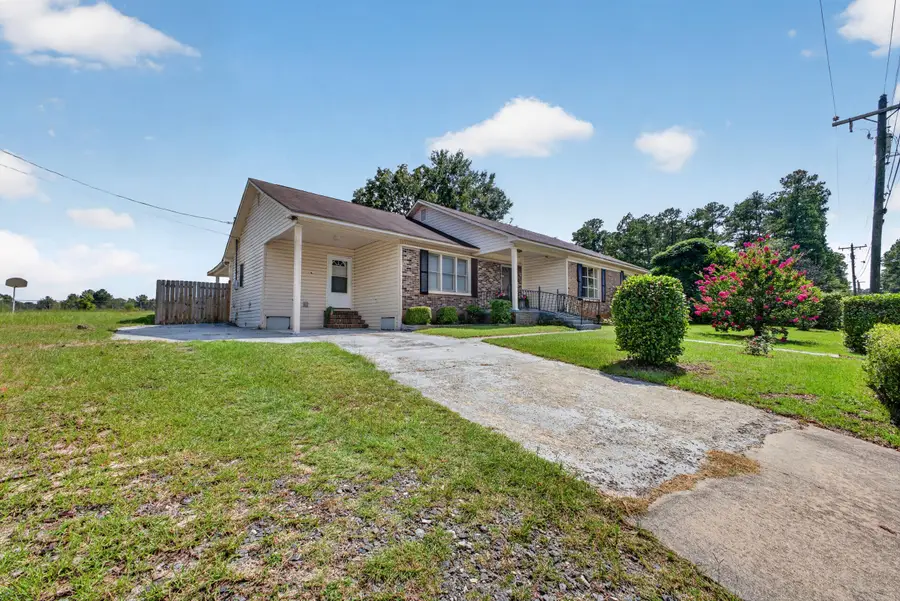 504 Hickory Avenue E, New Ellenton, SC 29809 - #3